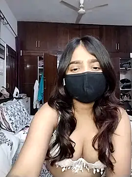 Snapshot of Ishaa_22 chatting on April 6, 5:58 pm Ishaa 22 online show from April 6, 5:58 pm