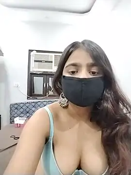 Ishaa 22 online show from June 25, 8:24 pm