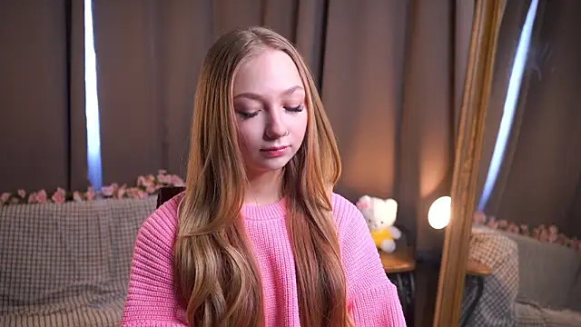 Snapshot of JaimeeBroadstreet chatting on March 13, 7:26 am JaimeeBroadstreet online show from March 13, 7:26 am