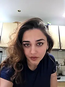 Snapshot of KatarinaHeaven chatting on May 7, 6:46 pm KatarinaHeaven online show from May 7, 6:46 pm