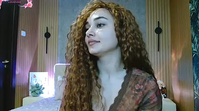 Snapshot of KatarinaHeaven chatting on May 25, 7:20 pm KatarinaHeaven online show from May 25, 7:20 pm