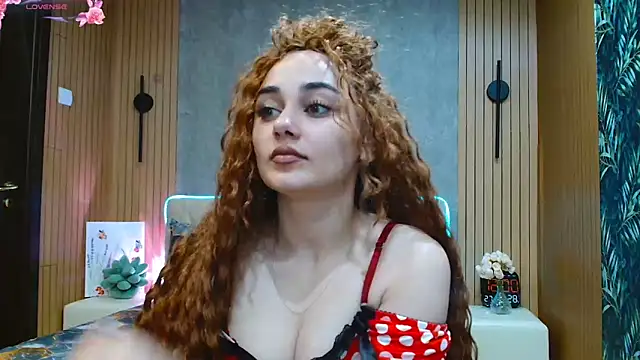 Snapshot of KatarinaHeaven chatting on May 27, 9:01 pm KatarinaHeaven online show from May 27, 9:01 pm
