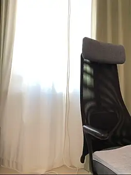 ccss28c online show from March 14, 2:17 am