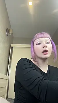 Snapshot of AlexaGudz chatting on March 21, 5:16 pm AlexaGudz online show from March 21, 5:16 pm