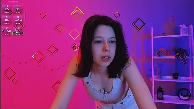 Snapshot of aria_wild_ chatting on May 31, 6:42 pm aria wild online show from May 31, 6:42 pm