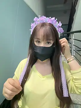 Snapshot of fnai-136 chatting on June 24, 1:32 pm fnai-136 online show from June 24, 1:32 pm