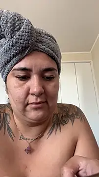 Snapshot of javieritr4 chatting on March 19, 3:05 pm javieritr4 online show from March 19, 3:05 pm