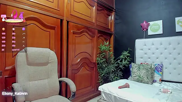 ebony katterin online show from March 6, 11:06 am