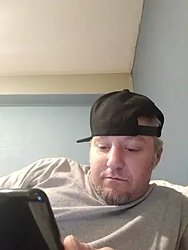 Snapshot of yoursextoy83 chatting on March 30, 8:15 am yoursextoy83 online show from March 30, 8:15 am