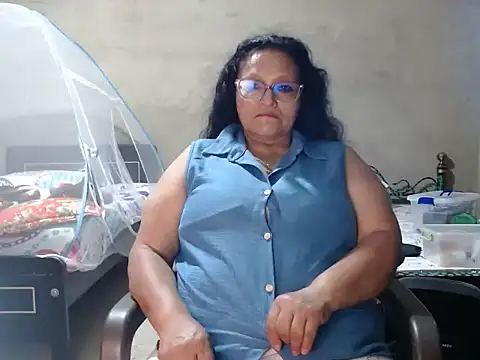 Snapshot of _BellaNocturna chatting on July 16, 1:00 am BellaNocturna online show from July 16, 1:00 am