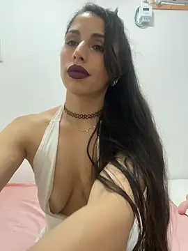 sweetwanda online show from April 29, 6:58 pm