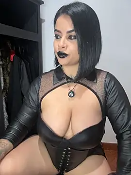 Snapshot of AriannaSmyth chatting on August 3, 10:10 am AriannaSmyth online show from August 3, 10:10 am