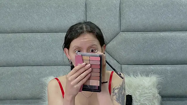 Naomimolie online show from July 11, 12:08 pm