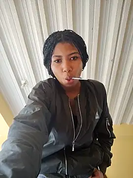 Yire  online show from March 7, 5:10 pm