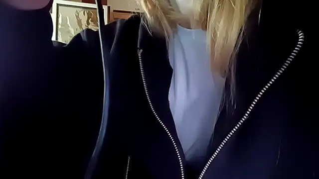 pinkpinkpinkpinkdoll online show from May 13, 1:41 pm