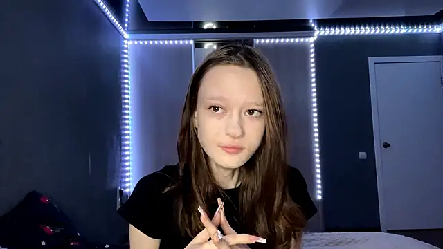 HousedMud online show from April 30, 8:04 pm