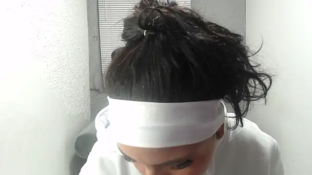 Snapshot of kimmyfuckass chatting on May 5, 12:57 pm kimmyfuckass online show from May 5, 12:57 pm