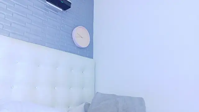 Snapshot of pervert_shydoll1 chatting on May 14, 3:13 am pervert shydoll1 online show from May 14, 3:13 am