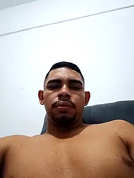 hugoafricano online show from March 10, 7:02 am