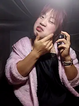 Snapshot of dada5566 chatting on March 13, 2:51 am dada5566 online show from March 13, 2:51 am