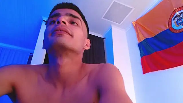 Snapshot of Bad_Boy_Carter69 chatting on June 13, 3:15 am Bad Boy Carter69 online show from June 13, 3:15 am