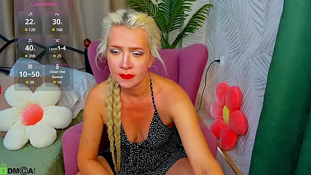 Ledi Luna online show from June 2, 8:38 am
