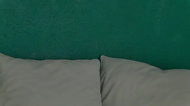 Snapshot of SkinnyNatty chatting on July 28, 3:57 am SkinnyNatty online show from July 28, 3:57 am