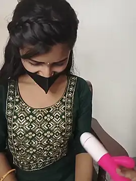 Snapshot of Rubina_69 chatting on June 5, 4:35 pm Rubina 69 online show from June 5, 4:35 pm