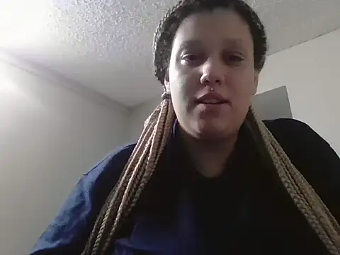 Snapshot of Minty5515 chatting on April 2, 9:34 pm Minty5515 online show from April 2, 9:34 pm