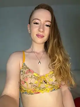 Little Candy 18 online show from July 8, 5:45 am