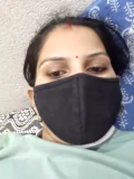 lovelypooja93 online show from June 30, 3:29 am