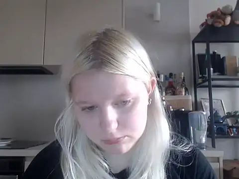 Snapshot of LenaSecret19 chatting on July 27, 5:36 am LenaSecret19 online show from July 27, 5:36 am