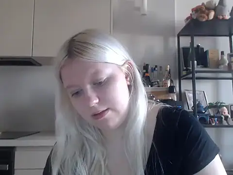 Snapshot of LenaSecret19 chatting on July 30, 5:39 am LenaSecret19 online show from July 30, 5:39 am
