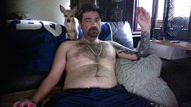 Snapshot of KinkyTOMan chatting on June 5, 10:37 pm KinkyTOMan online show from June 5, 10:37 pm