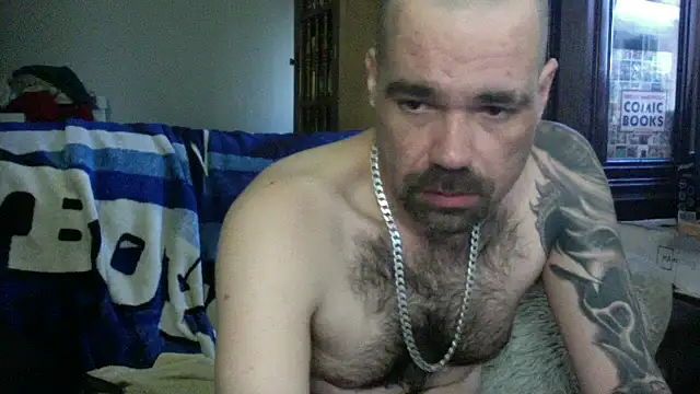 Snapshot of KinkyTOMan chatting on June 21, 10:29 am KinkyTOMan online show from June 21, 10:29 am