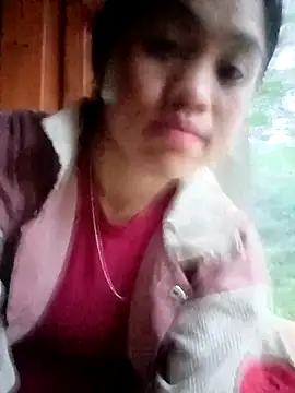 Snapshot of Mayxinh_love chatting on March 31, 11:27 pm Mayxinh love online show from March 31, 11:27 pm