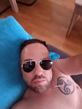 Snapshot of Pelusanchez chatting on June 7, 5:06 pm Pelusanchez online show from June 7, 5:06 pm