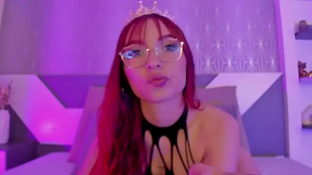 Snapshot of Ashleey_Vega chatting on June 6, 1:27 pm Ashleey Vega online show from June 6, 1:27 pm