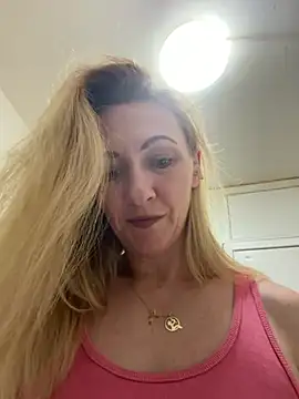 Secret Ladyx online show from June 28, 5:02 am