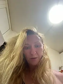 Secret Ladyx online show from June 29, 5:13 pm
