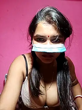 Snapshot of Sexy_Sonniyaa chatting on May 5, 7:05 am Sexy Sonniyaa online show from May 5, 7:05 am