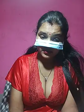 Snapshot of Sexy_Sonniyaa chatting on June 15, 5:48 pm Sexy Sonniyaa online show from June 15, 5:48 pm