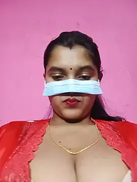 Snapshot of Sexy_Sonniyaa chatting on June 23, 9:40 am Sexy Sonniyaa online show from June 23, 9:40 am