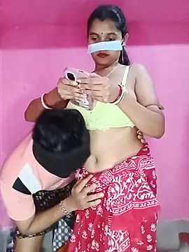 Snapshot of Sexy_Sonniyaa chatting on July 7, 7:29 pm Sexy Sonniyaa online show from July 7, 7:29 pm