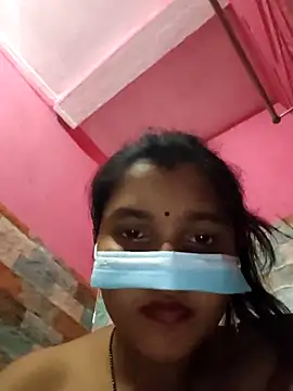 Snapshot of Sexy_Sonniyaa chatting on July 28, 10:21 am Sexy Sonniyaa online show from July 28, 10:21 am