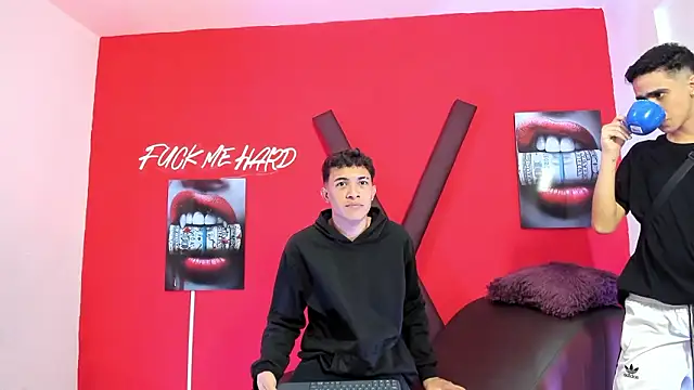 SKYN MAN online show from March 18, 1:31 am