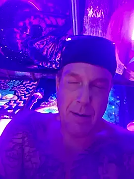 Snapshot of drednasty chatting on April 23, 4:53 pm drednasty online show from April 23, 4:53 pm