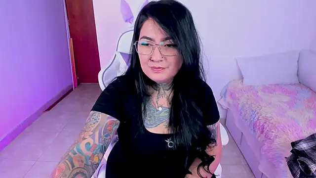 heeyy kitty online show from July 14, 10:04 pm