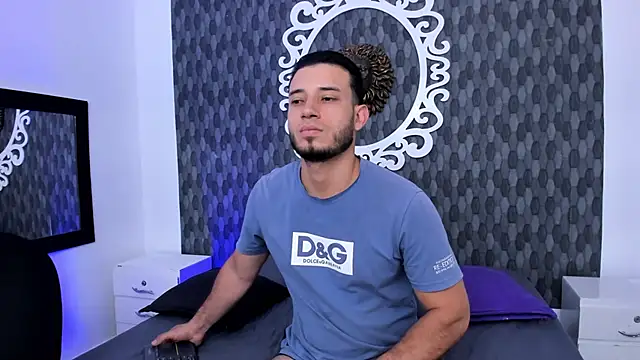 Daiamon Clark online show from March 17, 7:28 pm