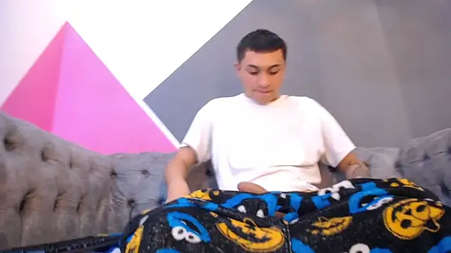 Matteo Hun online show from March 17, 11:46 am